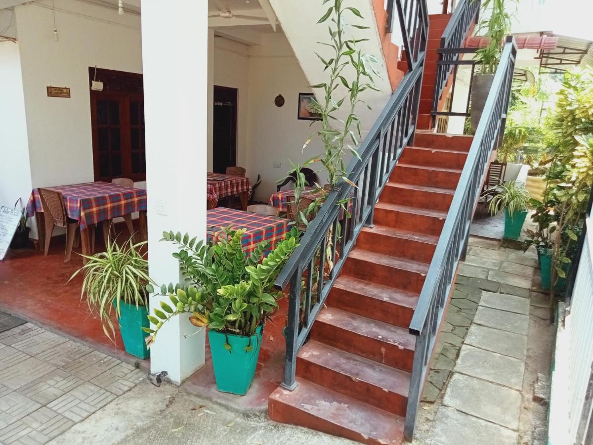 Deshan Homestay & Restaurant Tangalle Exterior foto